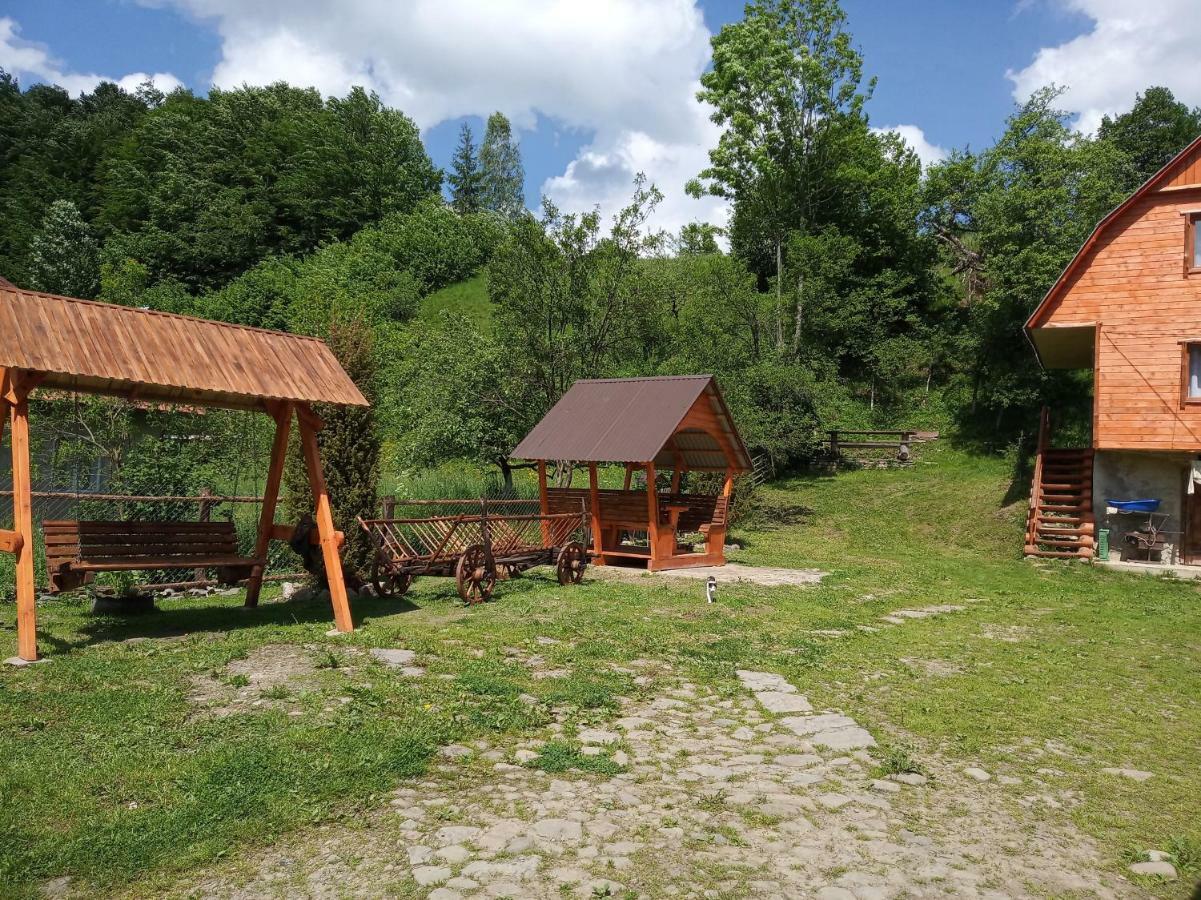 Верховинський Котедж Bukovets Bagian luar foto